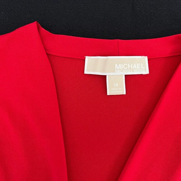 Michaels Kors - Red v-neck Faux Wrap, cap sleeve, hi-low dress - Picture 4 of 7